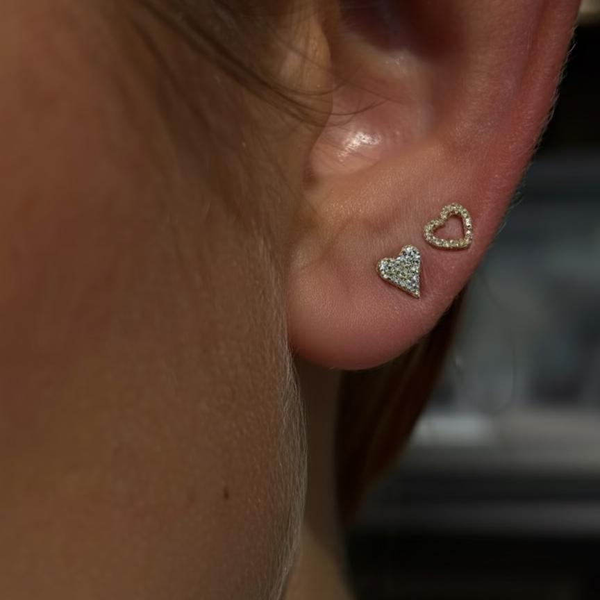 Pave Gold Heart Earring Studs 