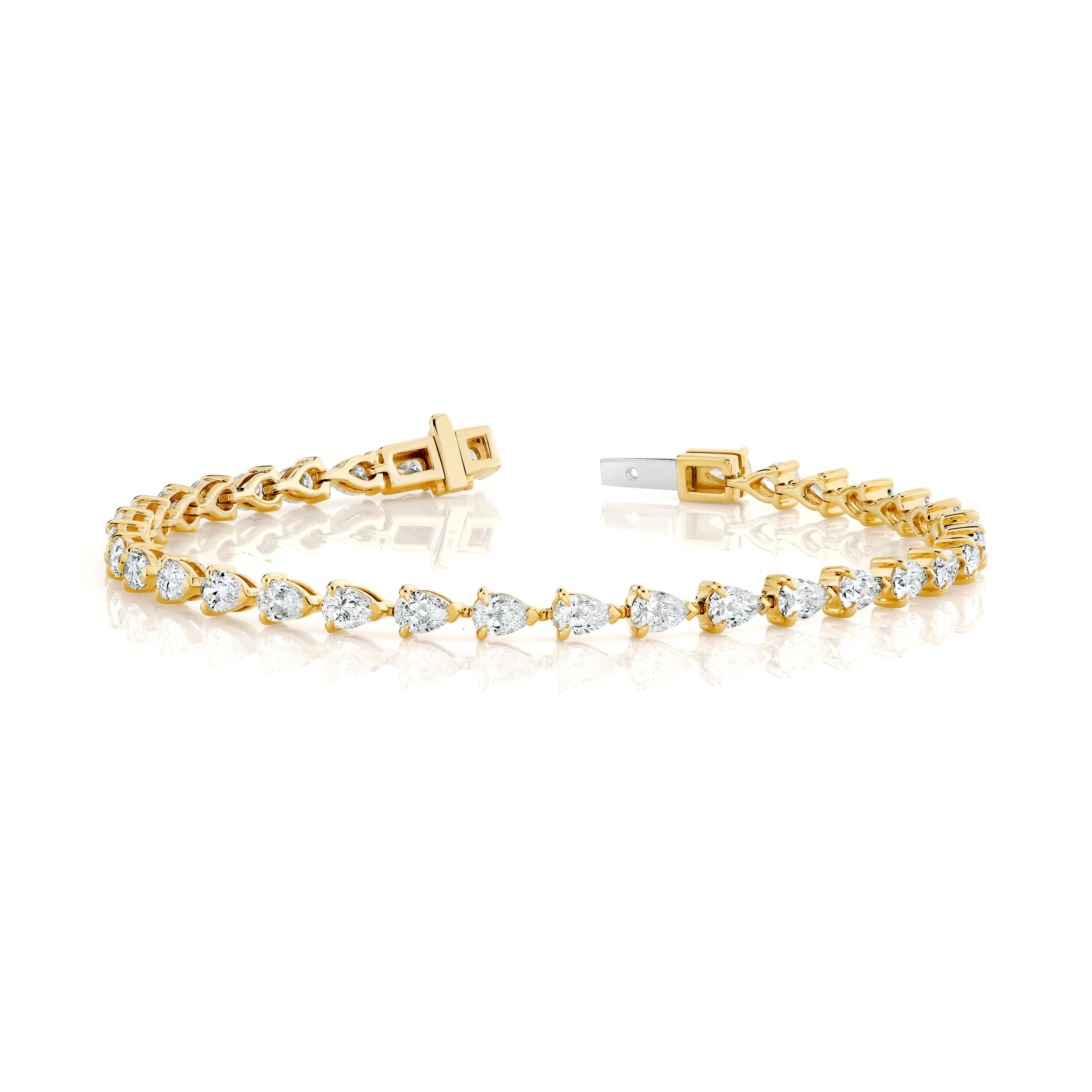 Natural Pear Shaped Diamond Tennis Bracelet