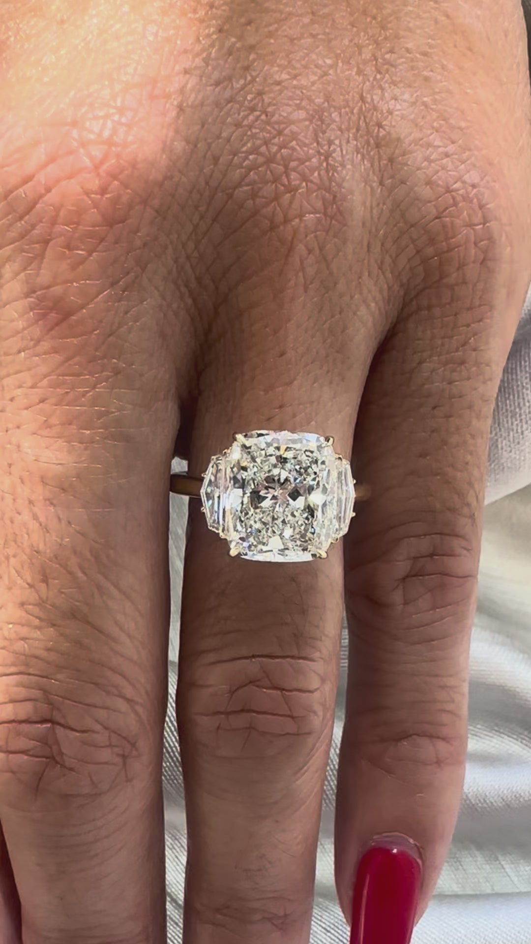 Natural 5.03ct Cushion Cut & Epaulette Diamond Ring