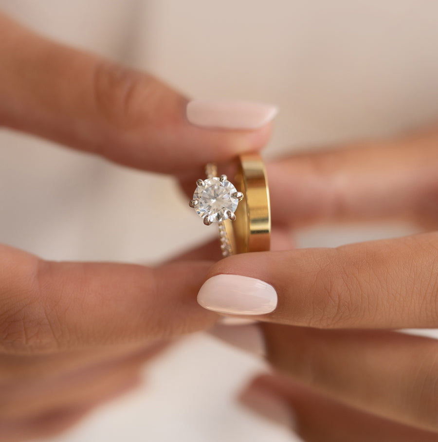 Flat White Gold Wedding Ring - www.e-silvercorner.com Size No 53