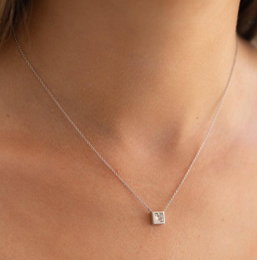 White gold princess cut diamond necklace Clearance